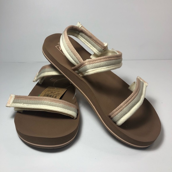 reef strappy sandals